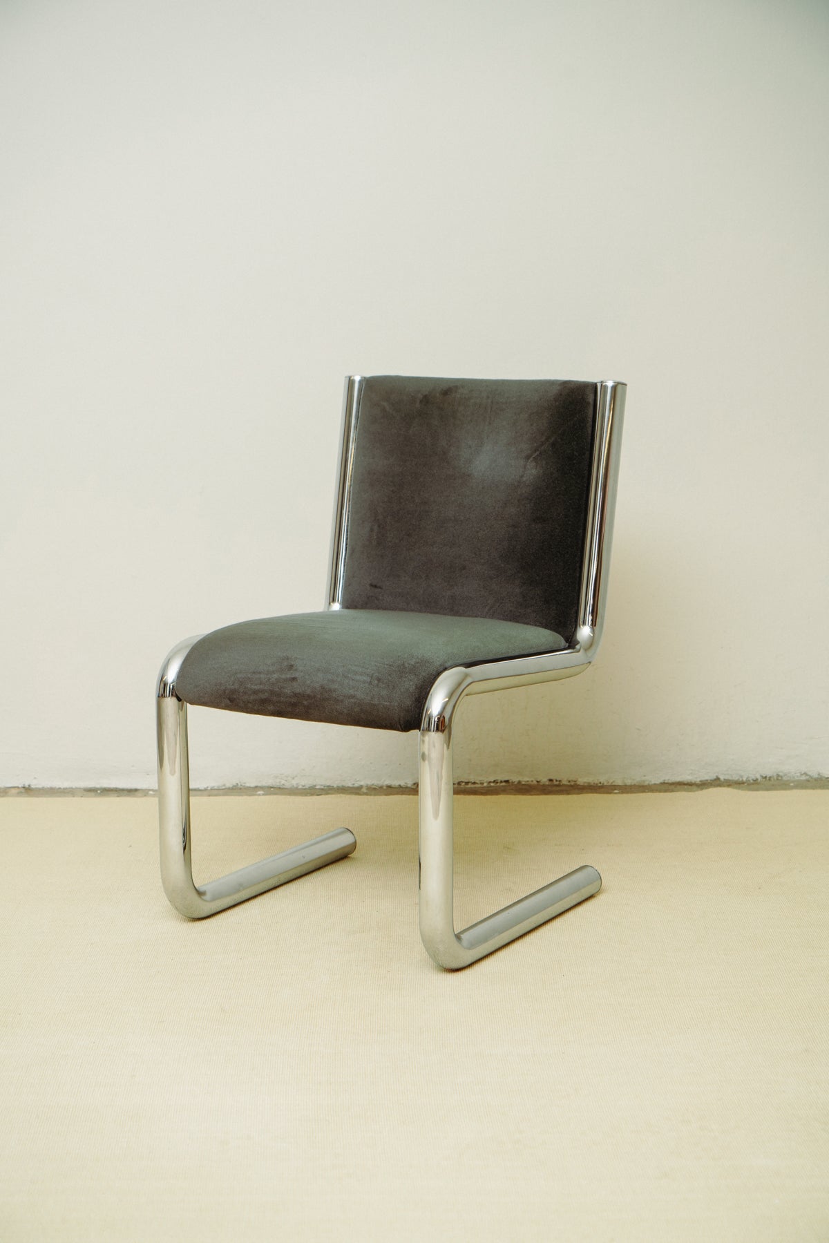 Chromed tubular chair, 1970s