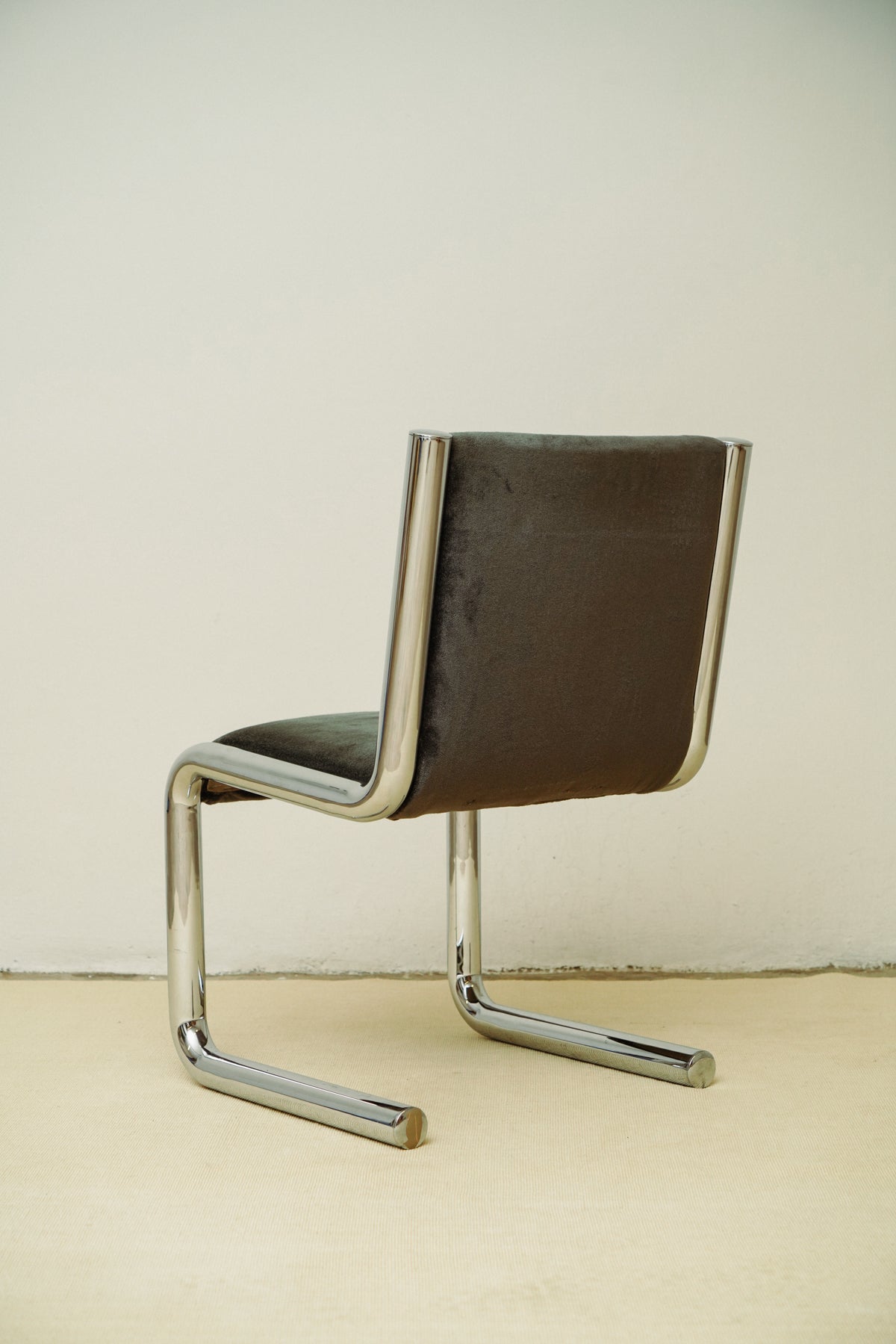 Chromed tubular chair, 1970s