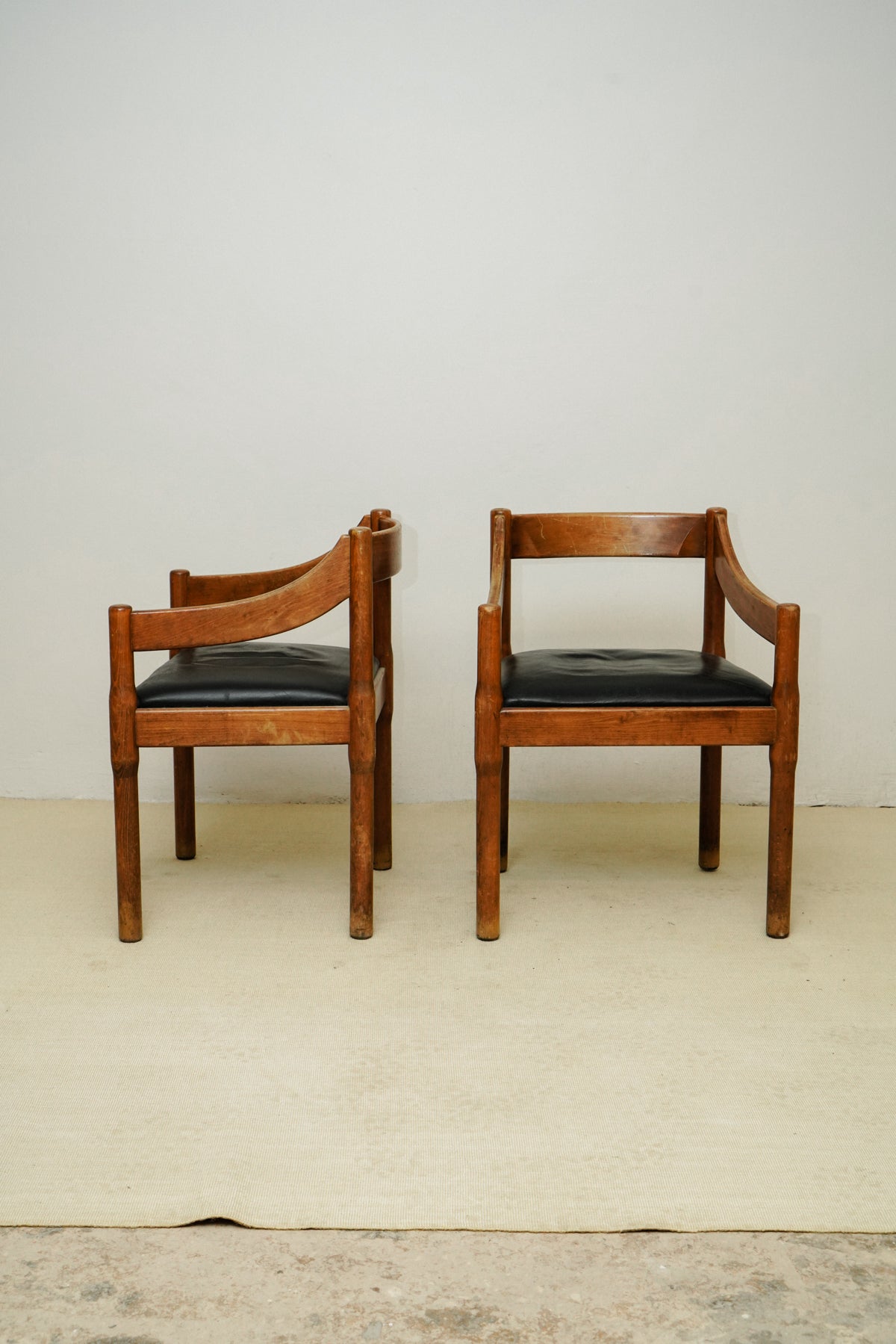 Carimate armchairs by Vico Magistretti for Cassina, 1980s (set of 2)