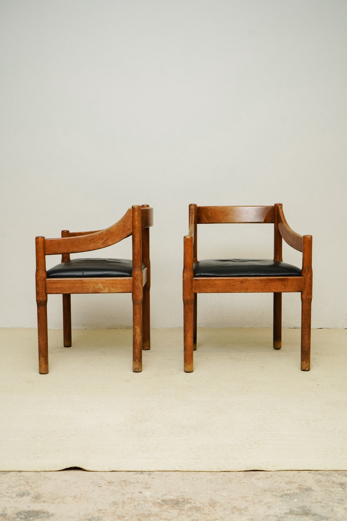 Carimate armchairs by Vico Magistretti for Cassina, 1980s (set of 2)