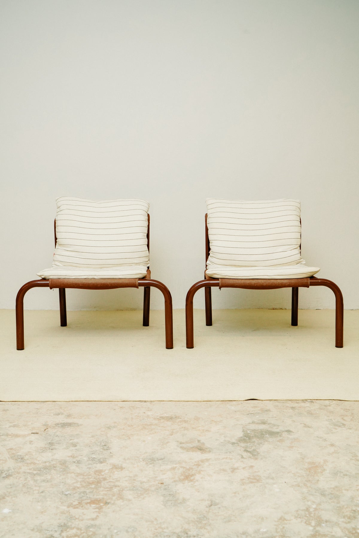 Brown easy chairs by Thalia & Co, Italy 1980s (set of 2)