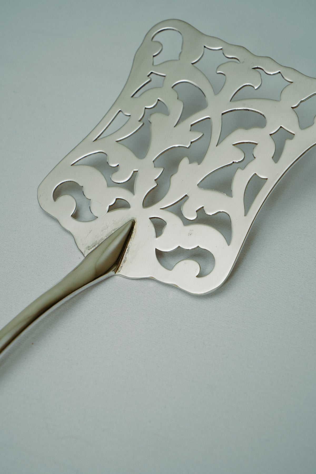 Big spatula for cake
