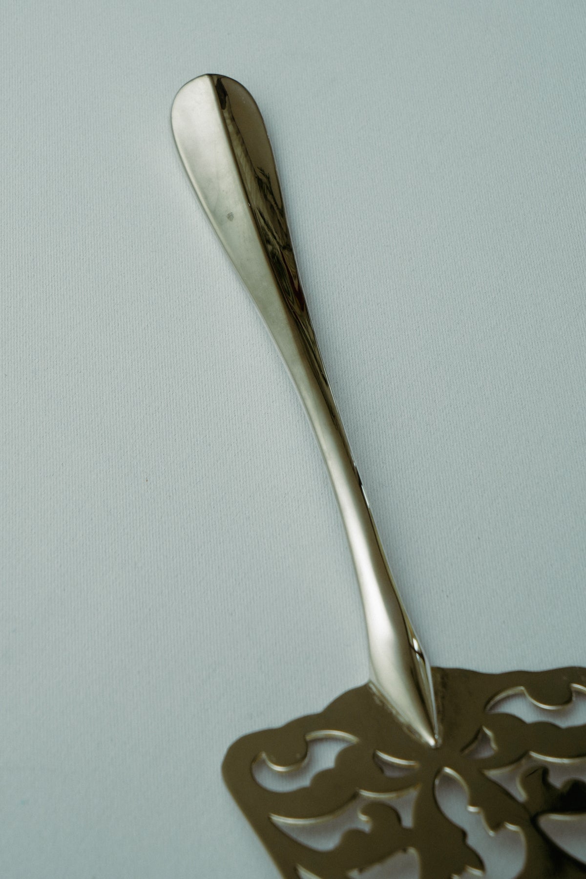 Big spatula for cake