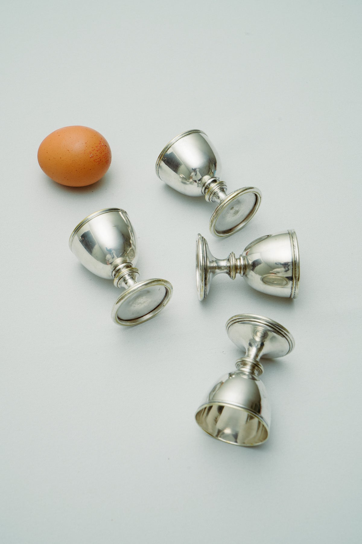 Set of 4 egg holders