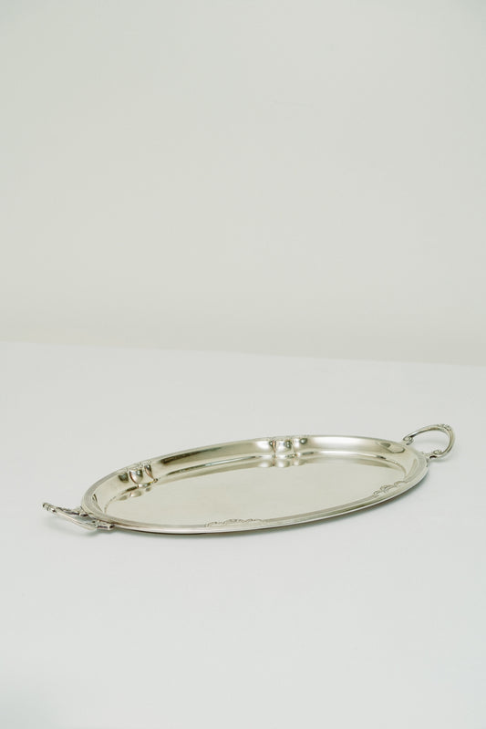 Tray with engravings