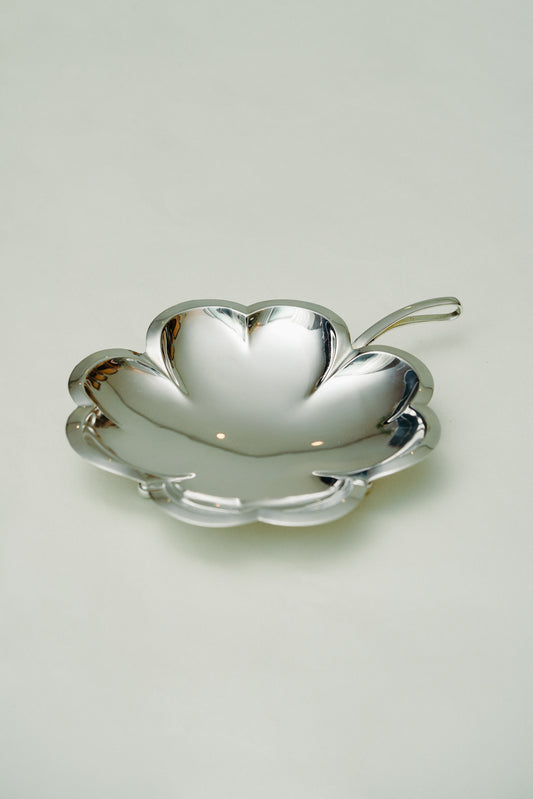 Four-leaf clover dish