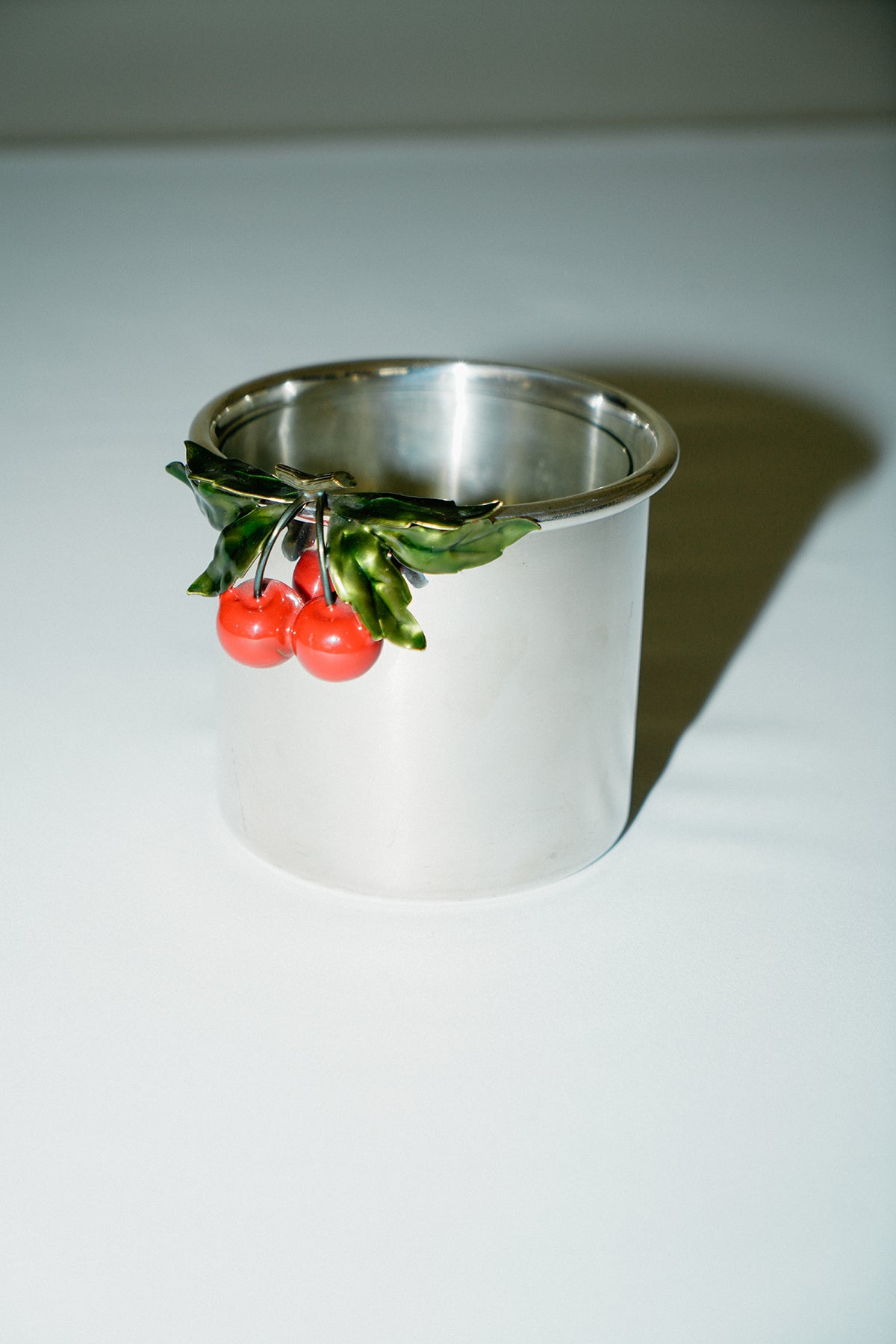 Cherry bucket