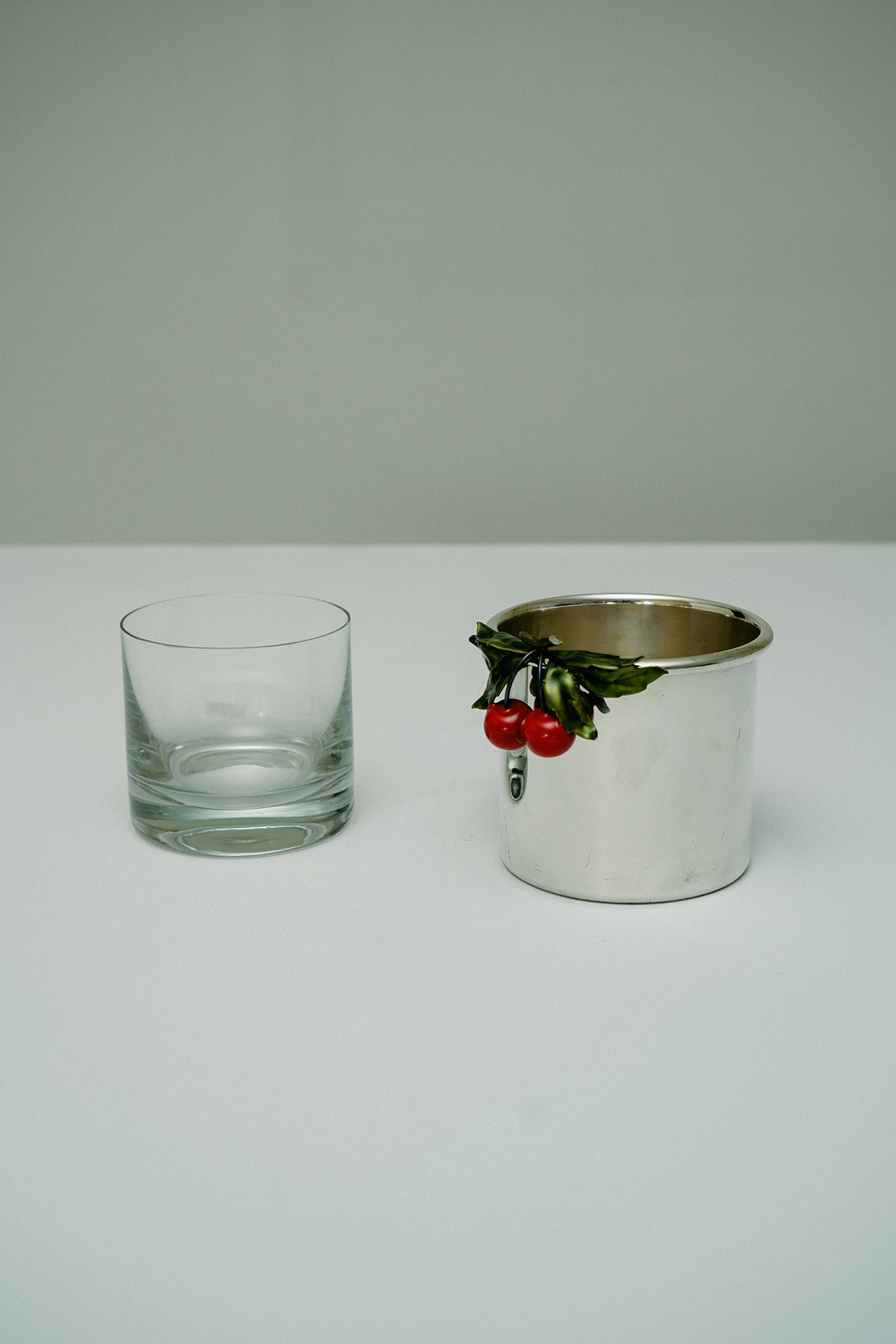 Cherry bucket