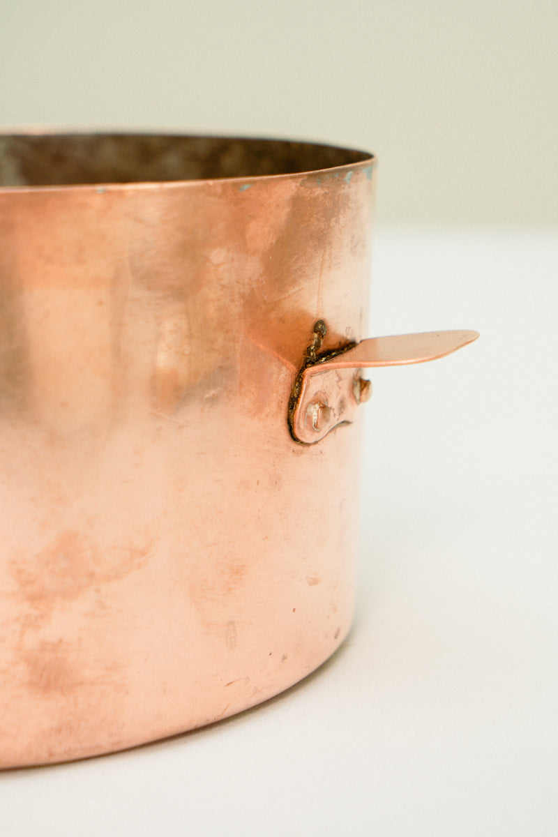 Copper cache-pot