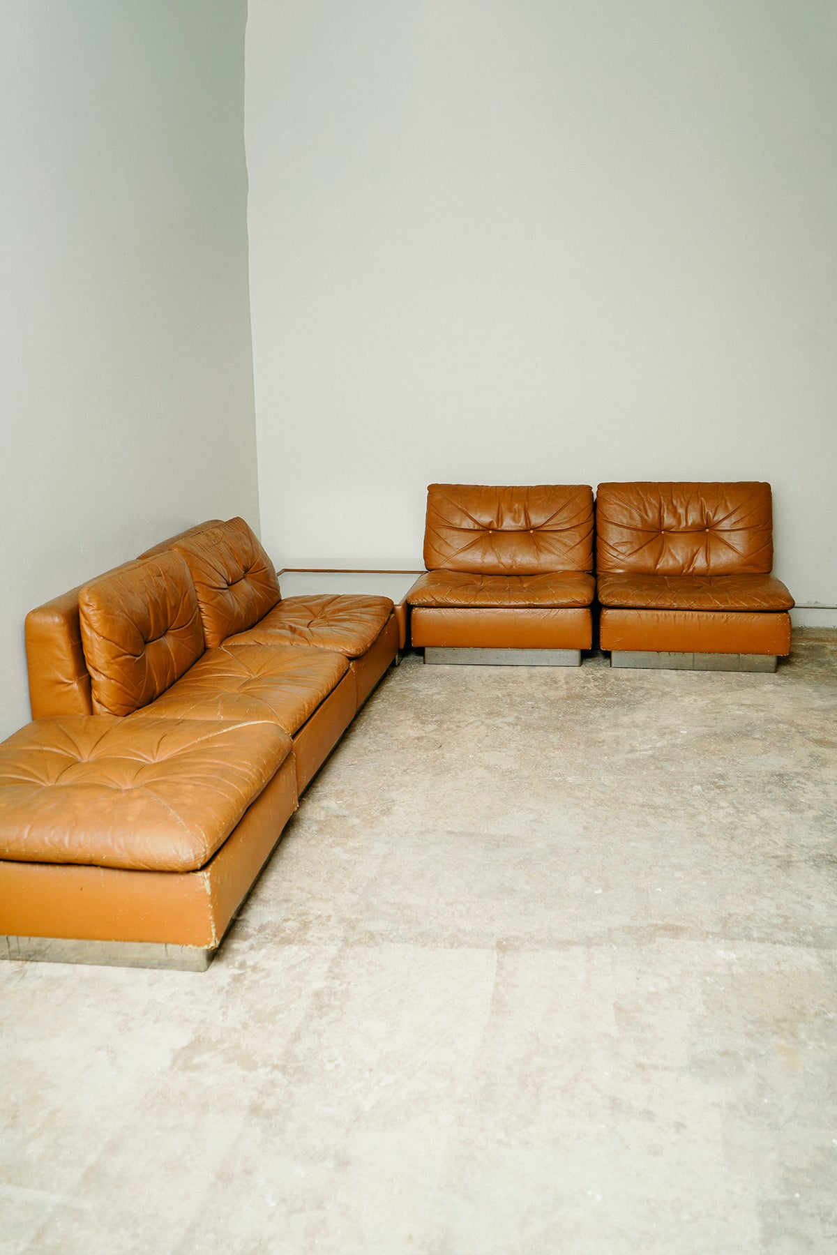P10 Proposals modular sofa by Giovanni Offredi for Saporiti, 1970s