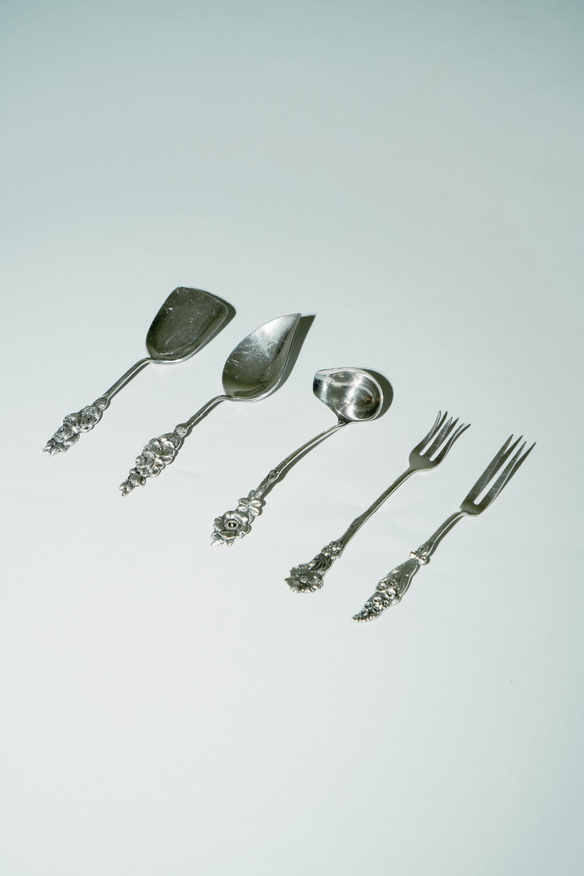 Mignardises cutlery set with flower details