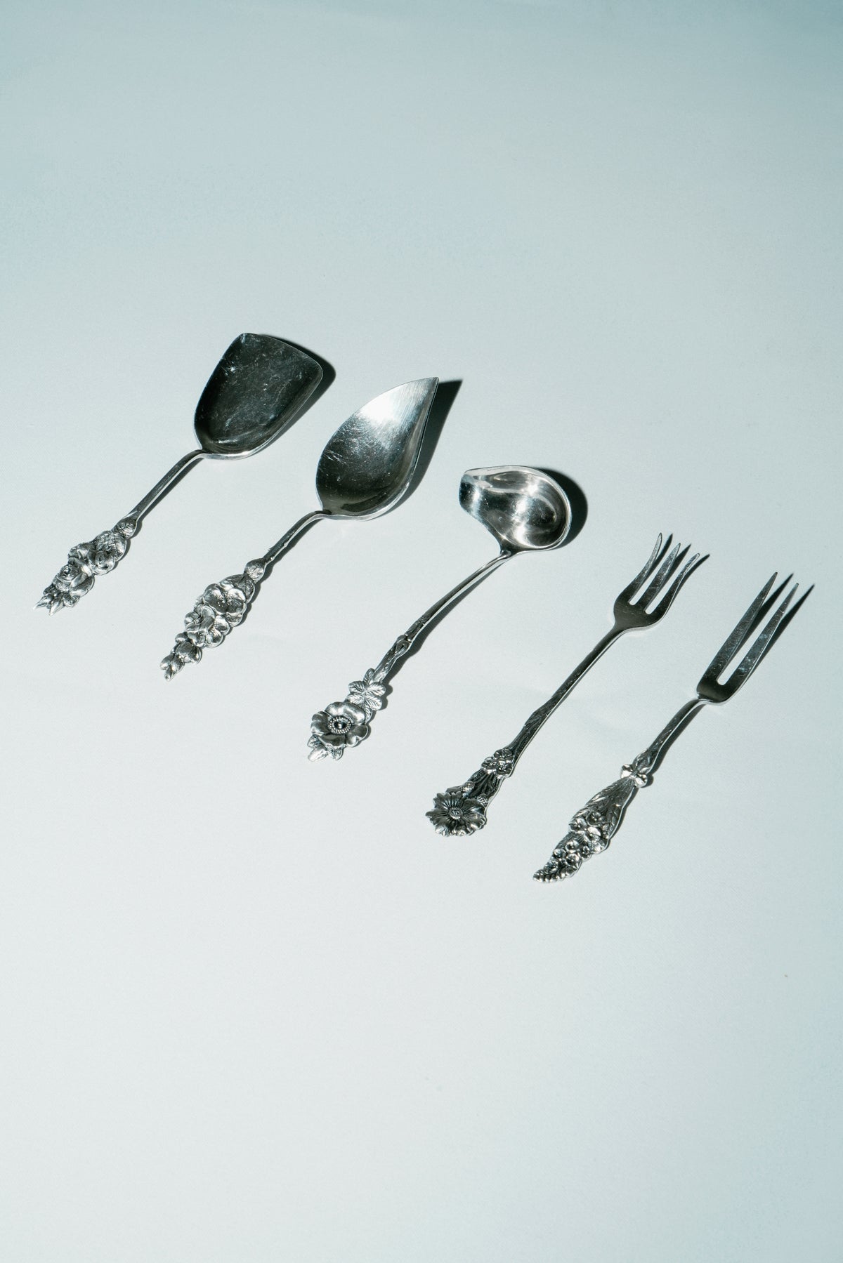 Mignardises cutlery set with flower details