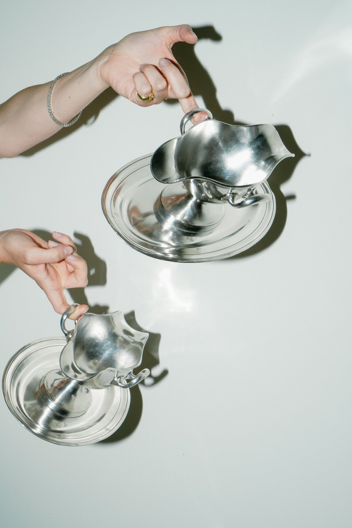 Set of 2 saucers