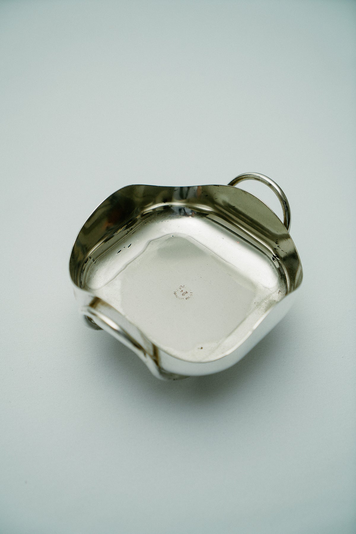 Rocking bowl