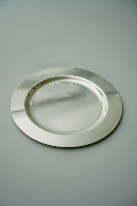 Round plate