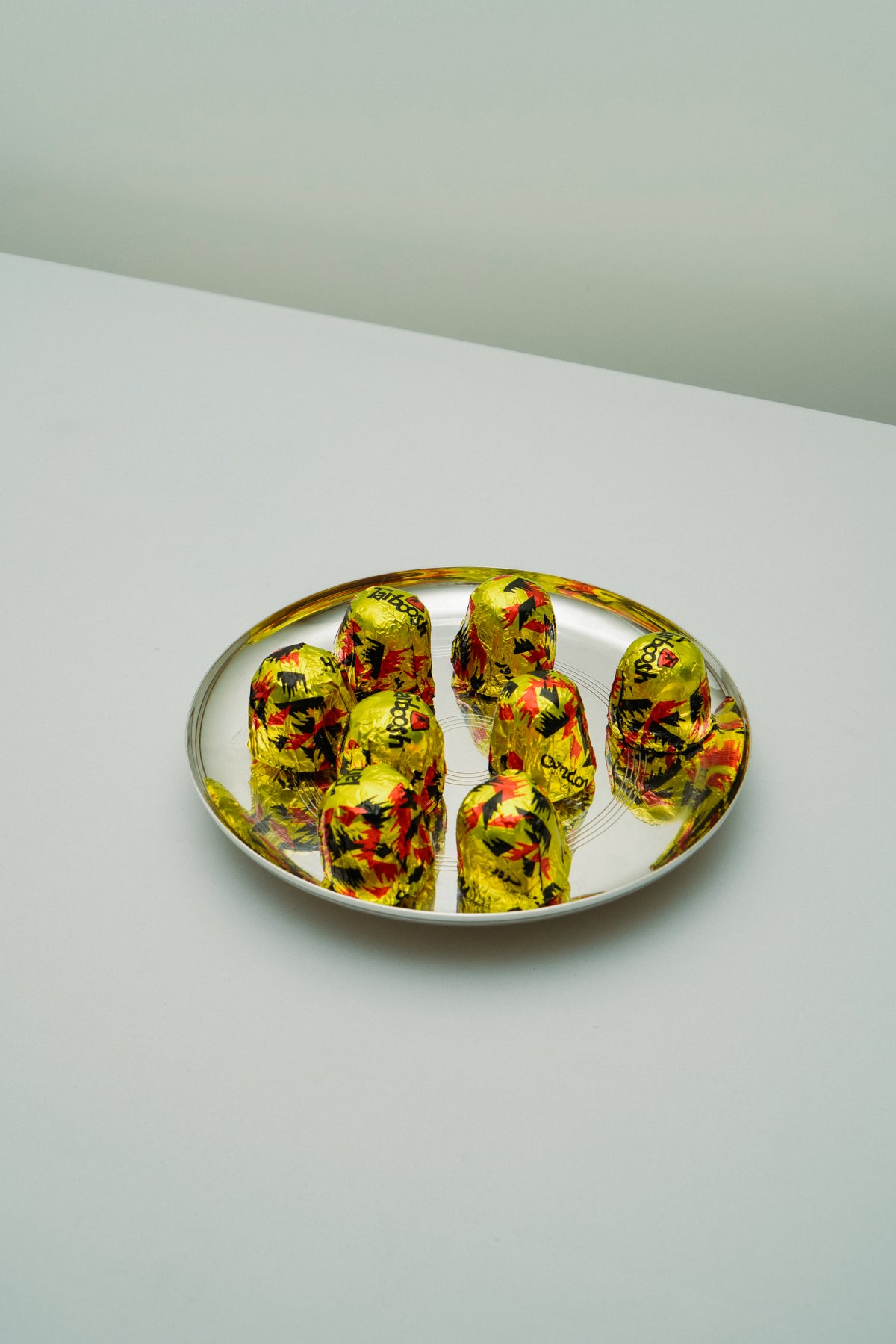 Maison Ercuis round plate