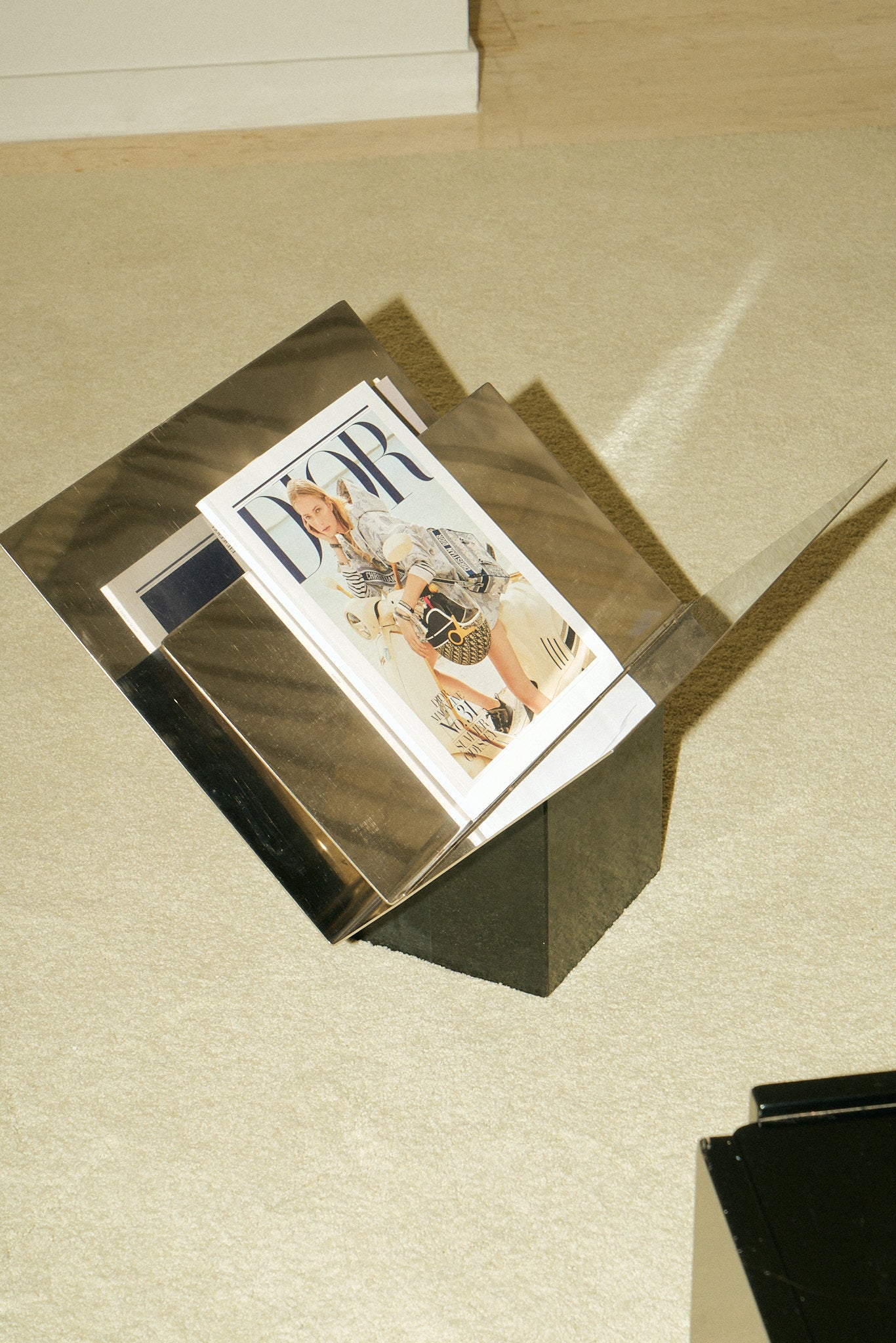 Magazine rack by Giuliana Gramigna and Sergio Mazza for Krupp, 1960s