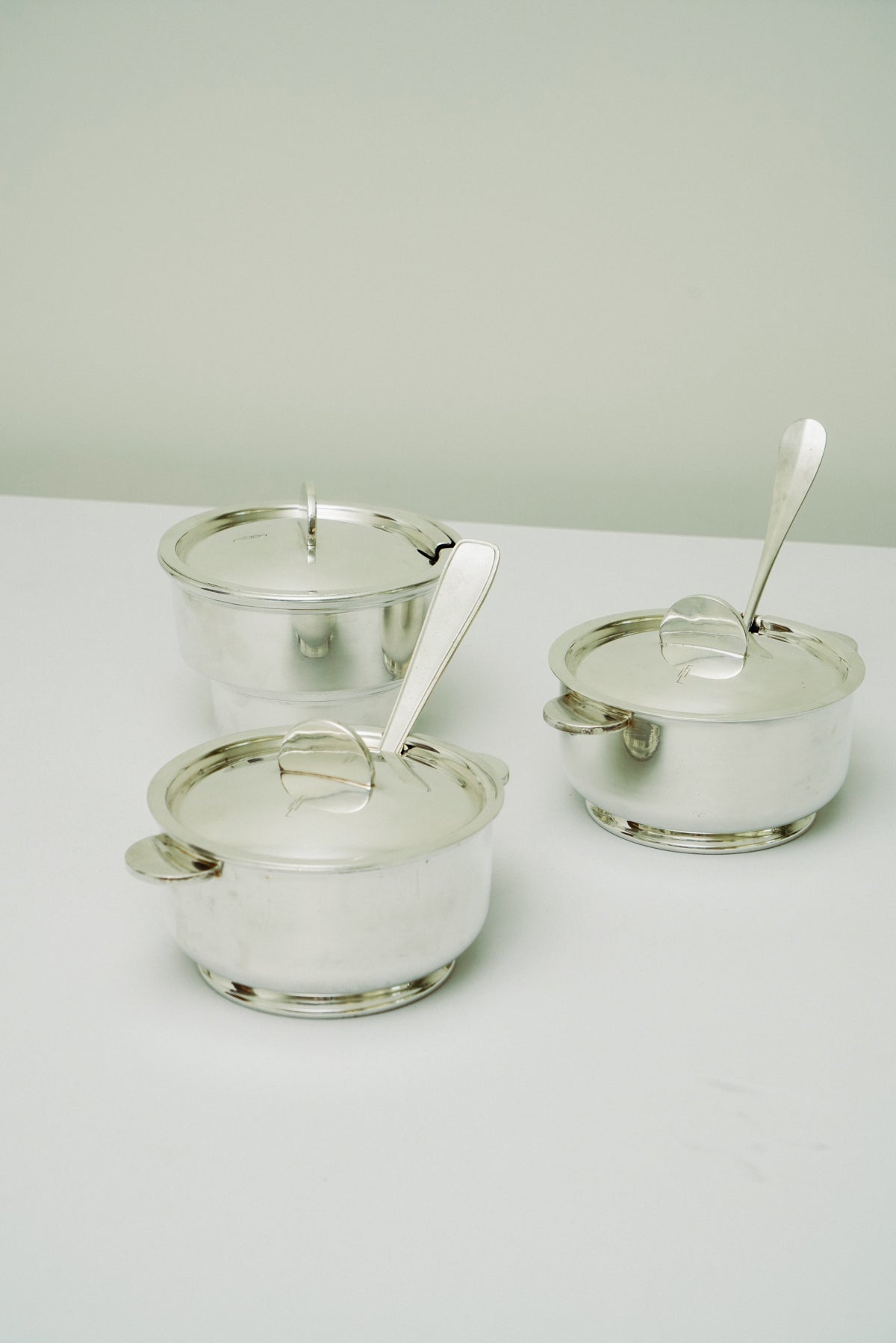 Silver plated set of pots