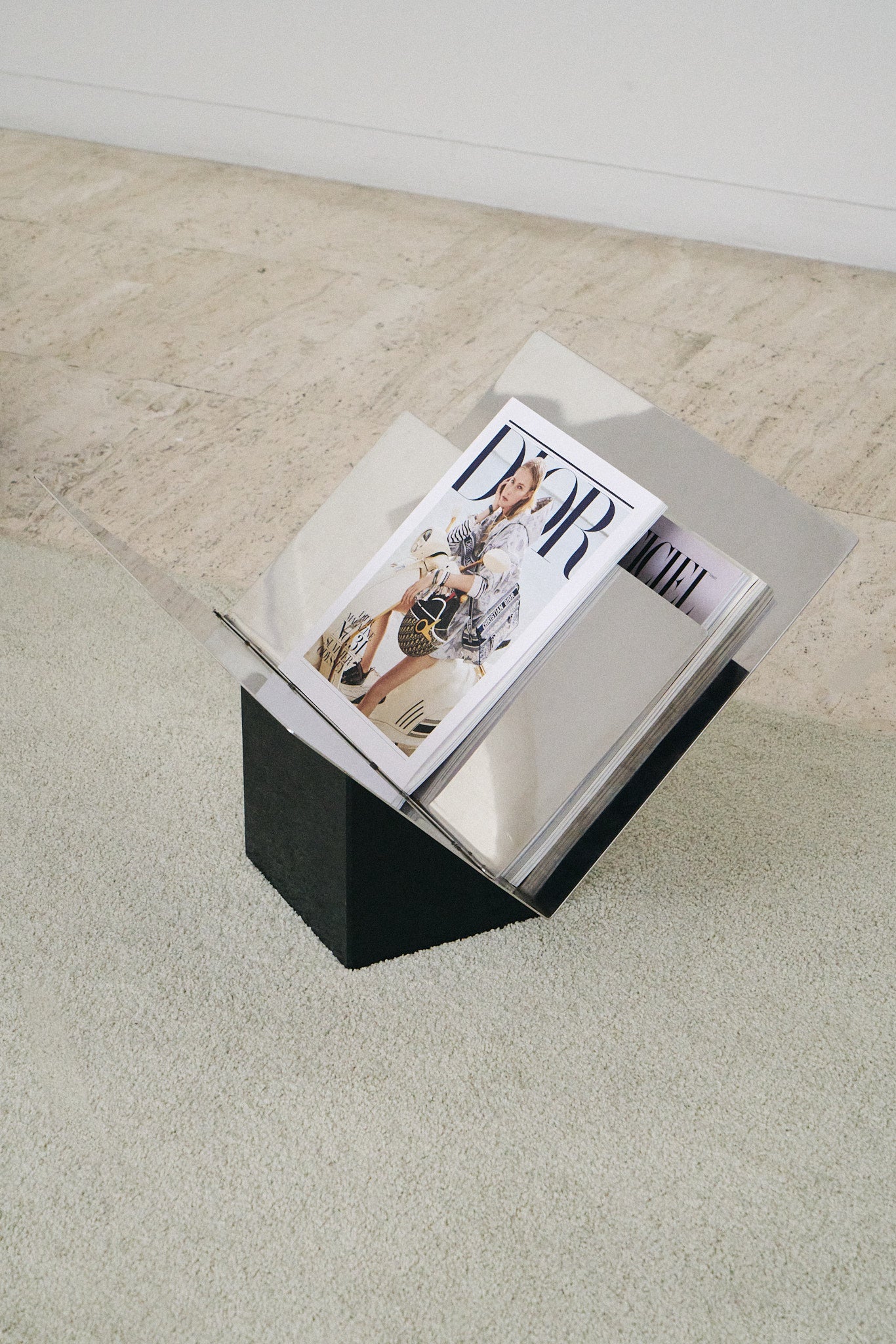 Magazine rack by Giuliana Gramigna and Sergio Mazza for Krupp, 1960s