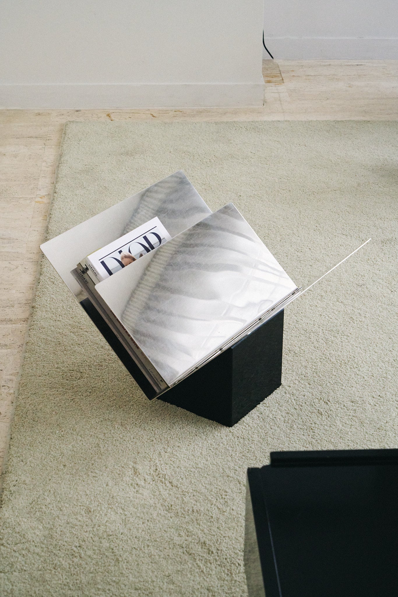 Magazine rack by Giuliana Gramigna and Sergio Mazza for Krupp, 1960s