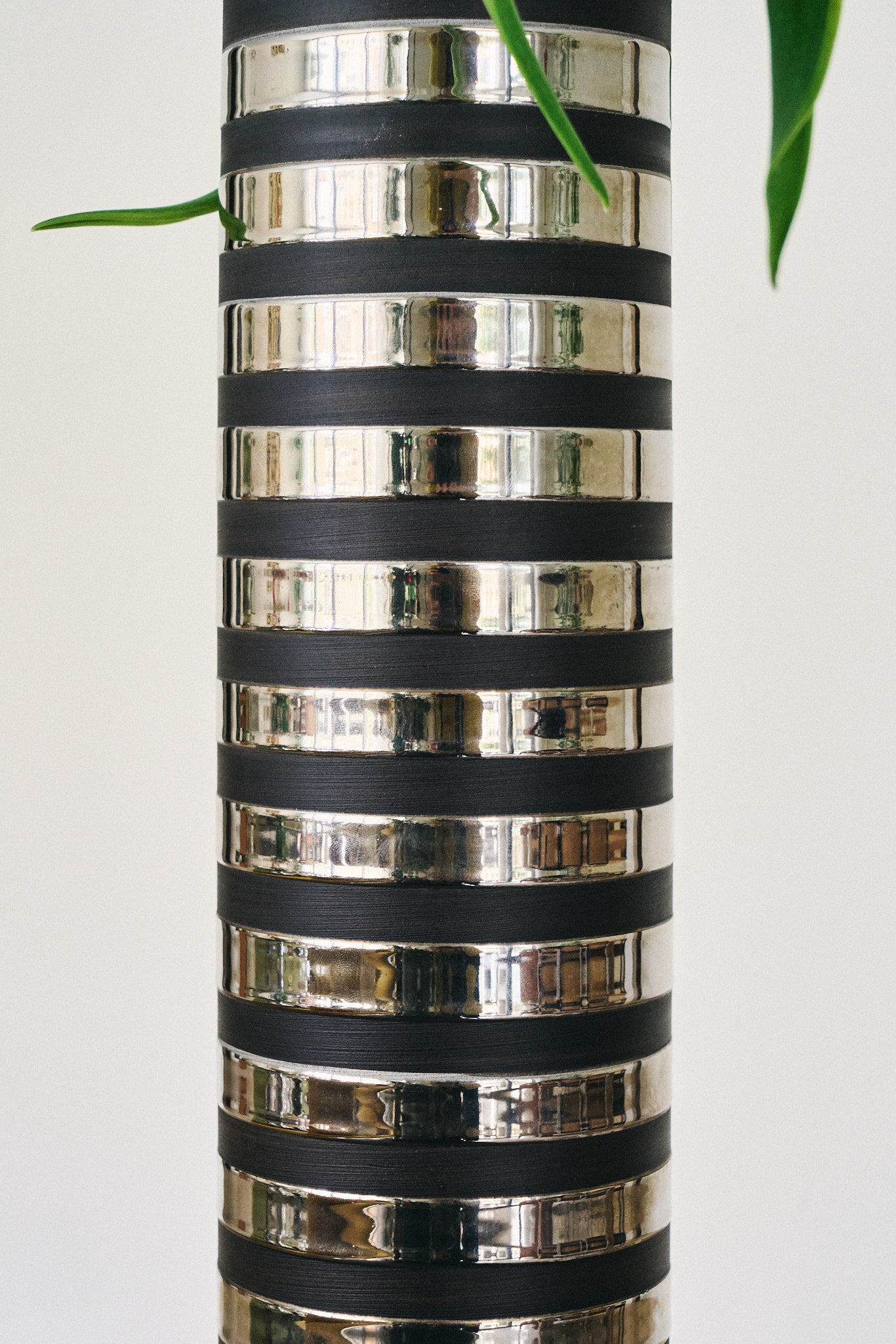 Bitossi ceramic vase by Aldo Londi