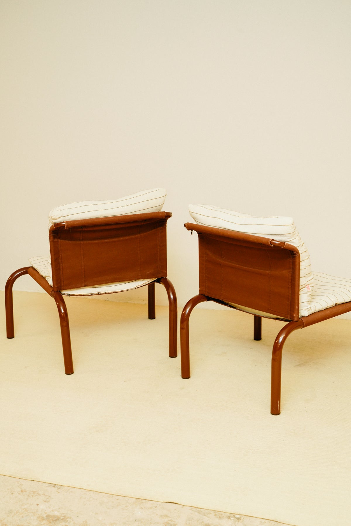 Brown easy chairs by Thalia & Co, Italy 1980s (set of 2)