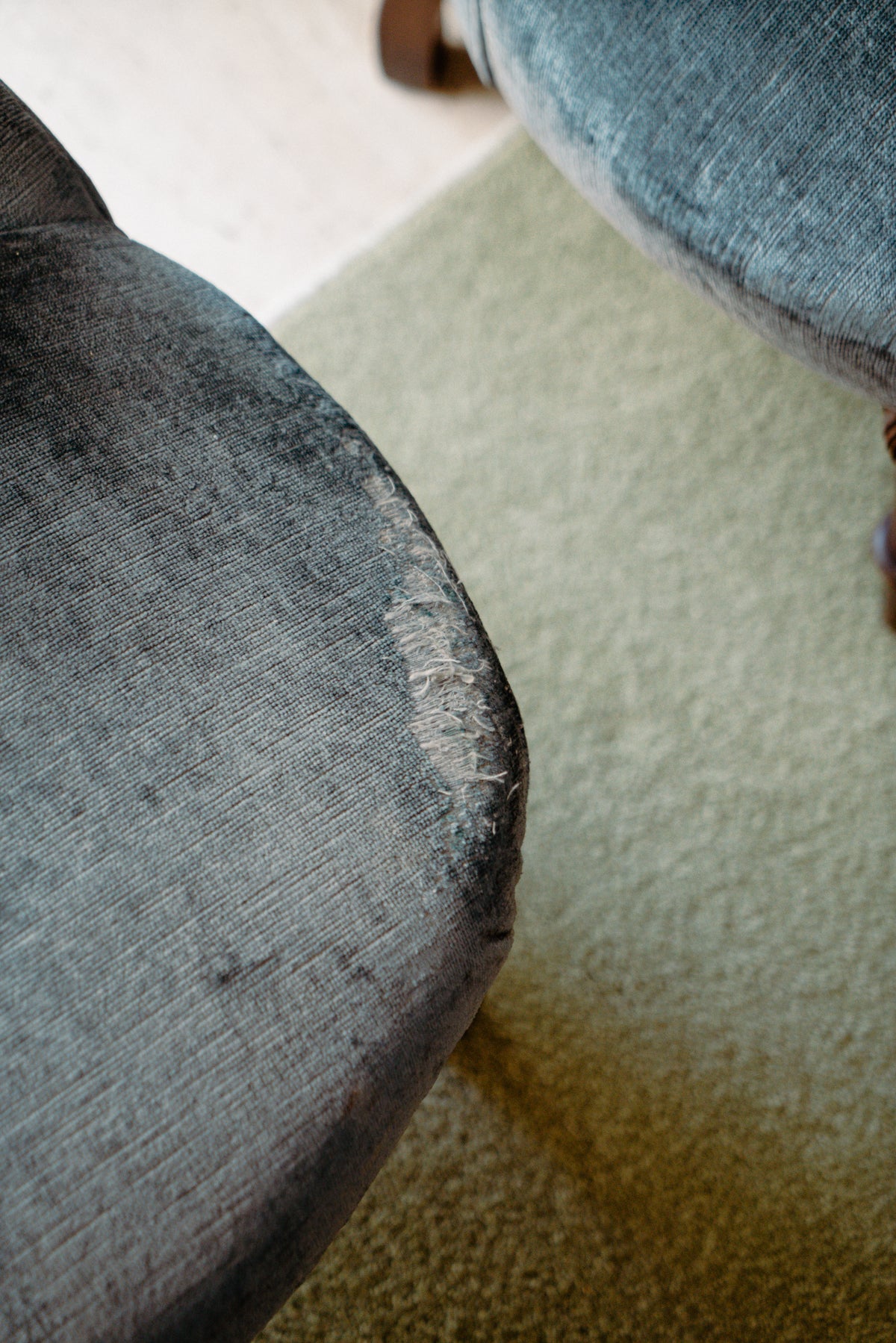 Blue velvet slipper chairs, 1960s (set of 2)