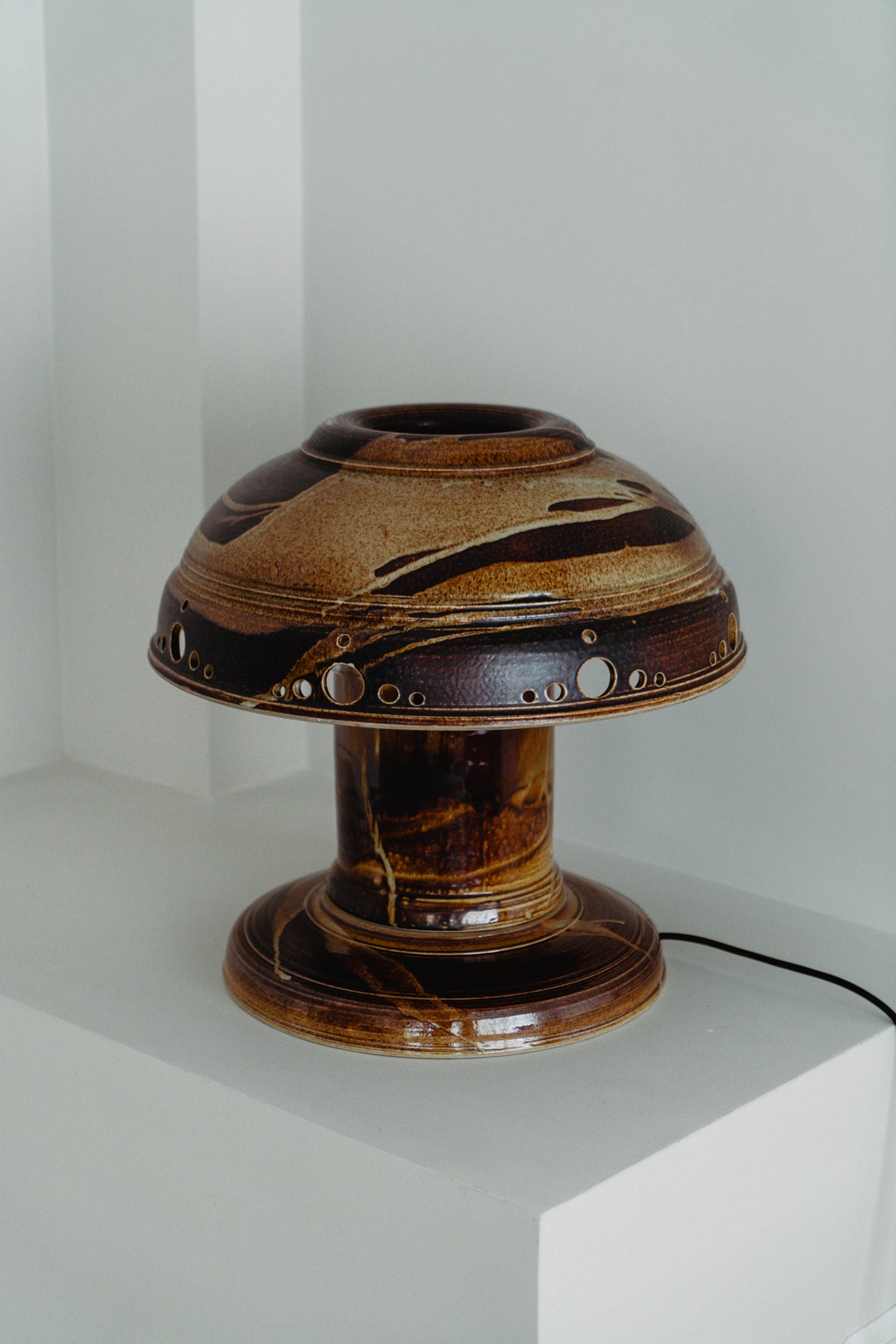 Flat lava ceramic lamp by Atelier Tönnieshof, Germany 1960s