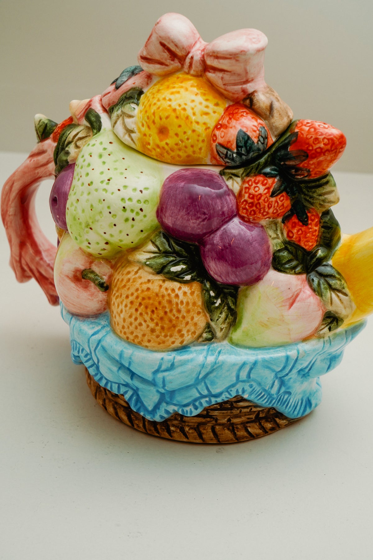 Ceramic fruit teapot