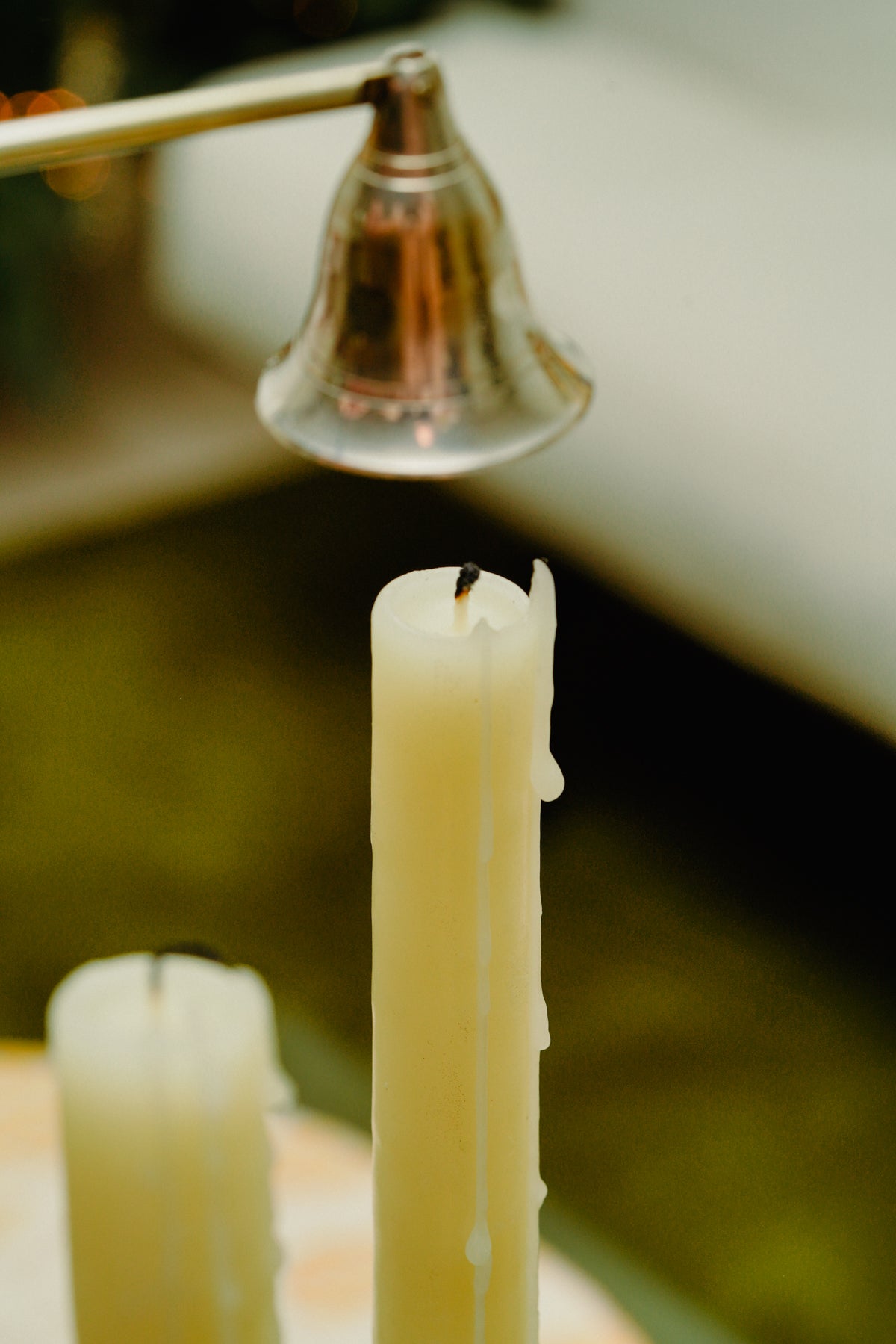 Candle snuffer