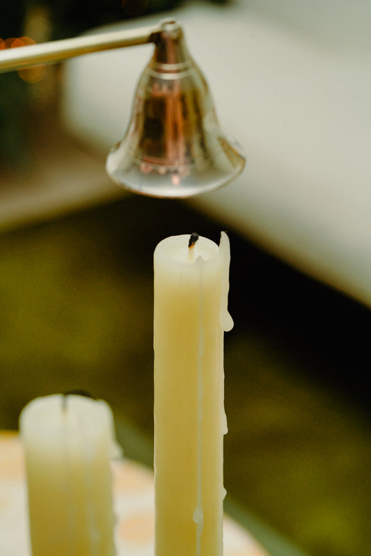 Candle snuffer