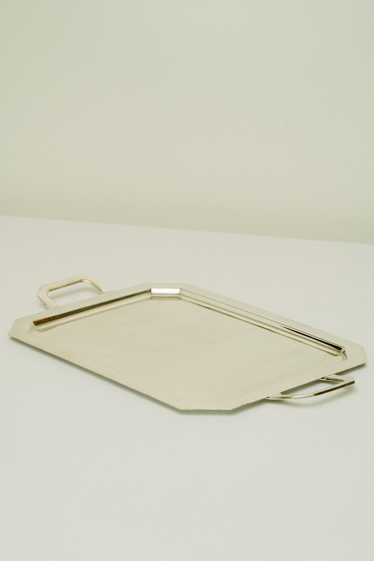 Big rectangular tray with handles
