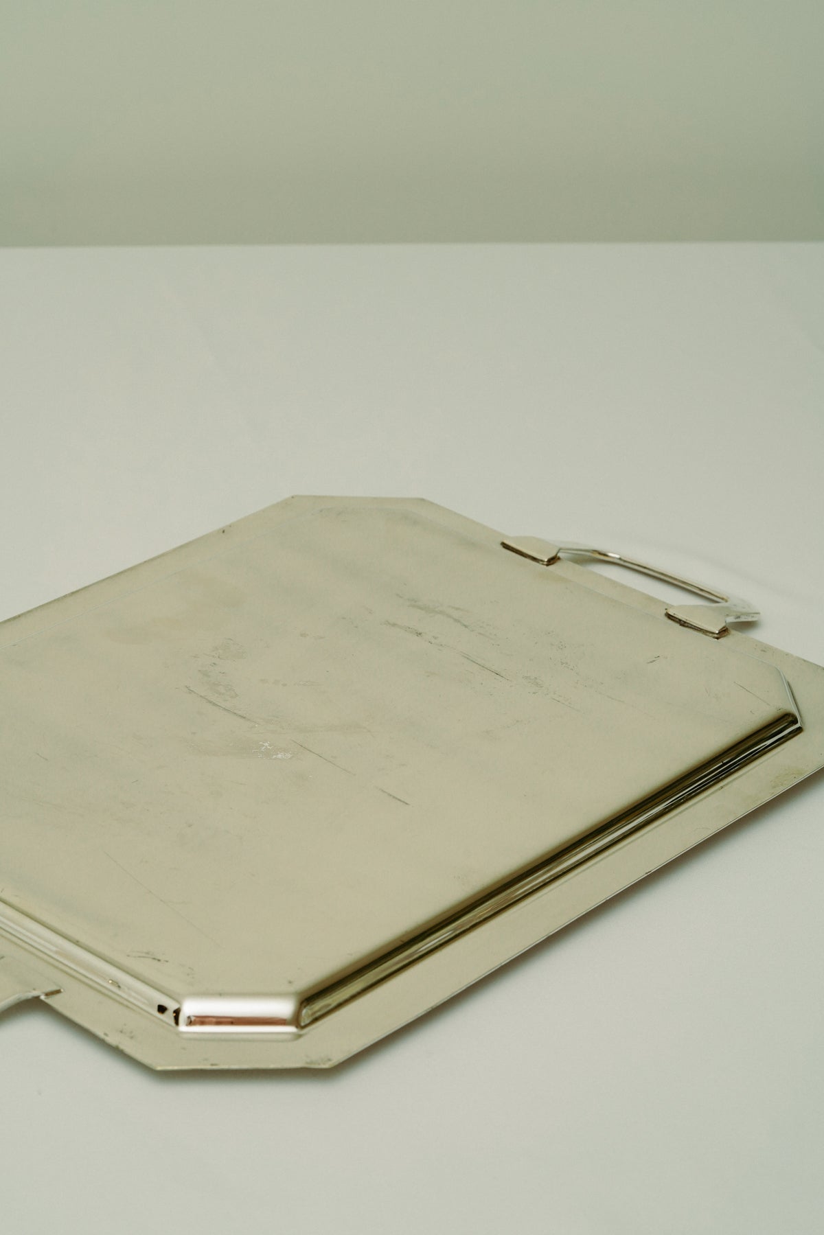 Big rectangular tray with handles