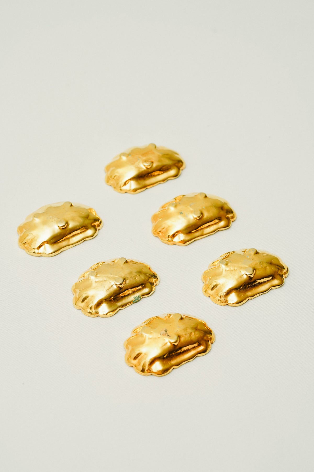 Set of 6 shell salt cellars