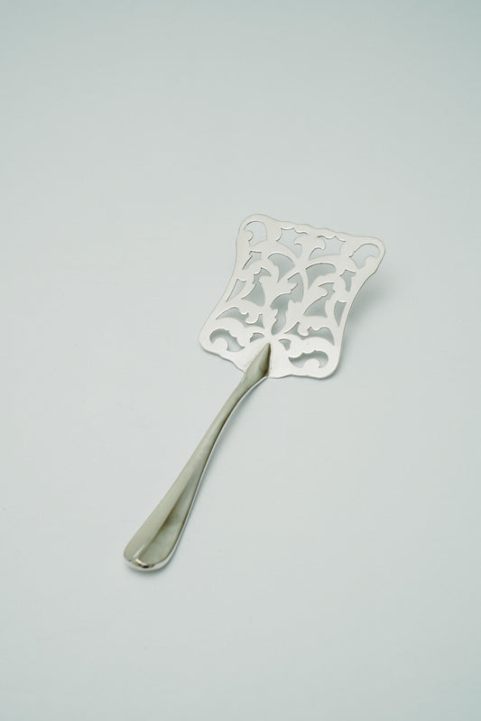 Big spatula for cake