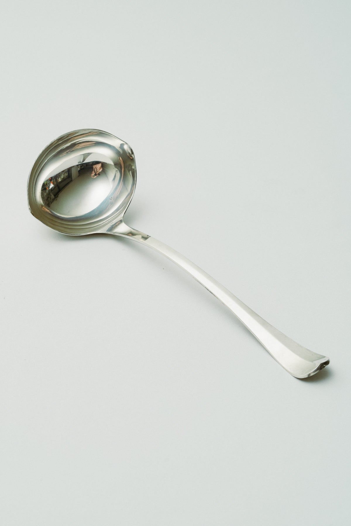 Double spouted serving ladle