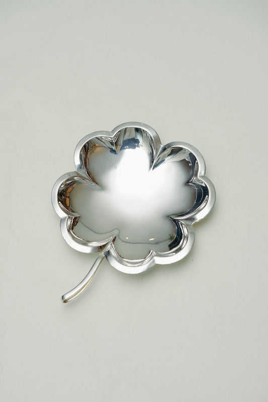 Four-leaf clover dish