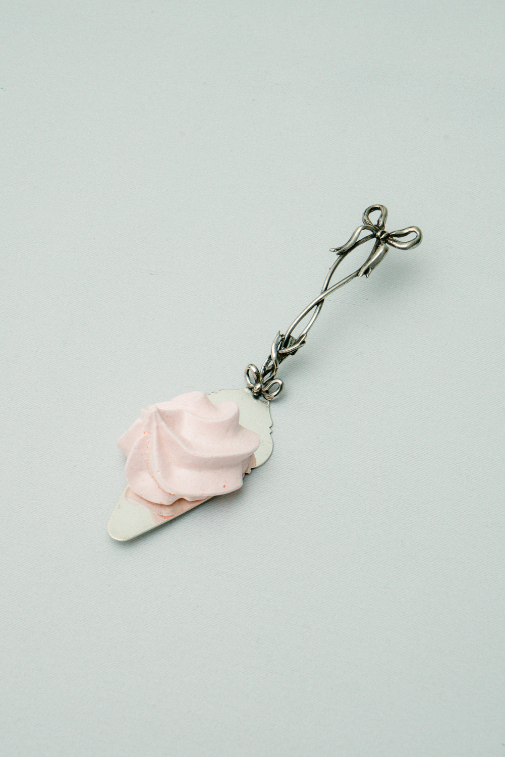 Sterling Silver 800 Mini cake shovel with bow