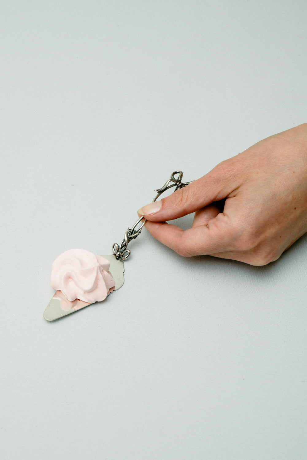Sterling Silver 800 Mini cake shovel with bow