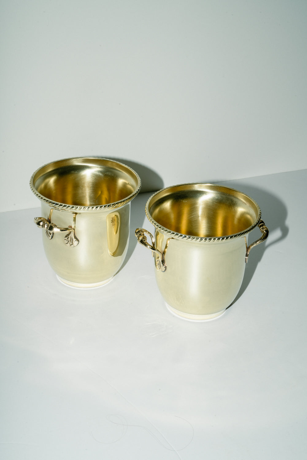 Set of 2 brass buckets