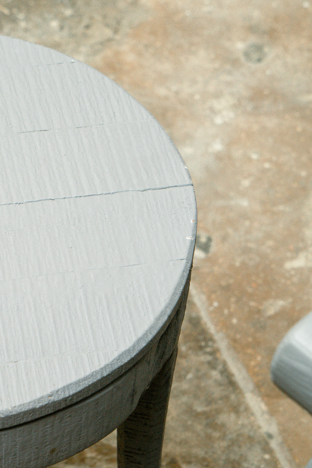 Raw chair and stool by Muuto