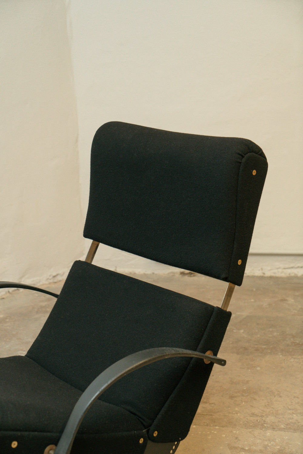 Osvaldo Borsani P40 lounge chair, Tecno