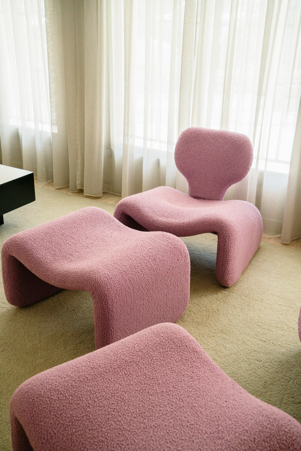 Rare set of 2 Djinn chairs with 2 ottomans by Olivier Mourgue for Airborn, 1970s