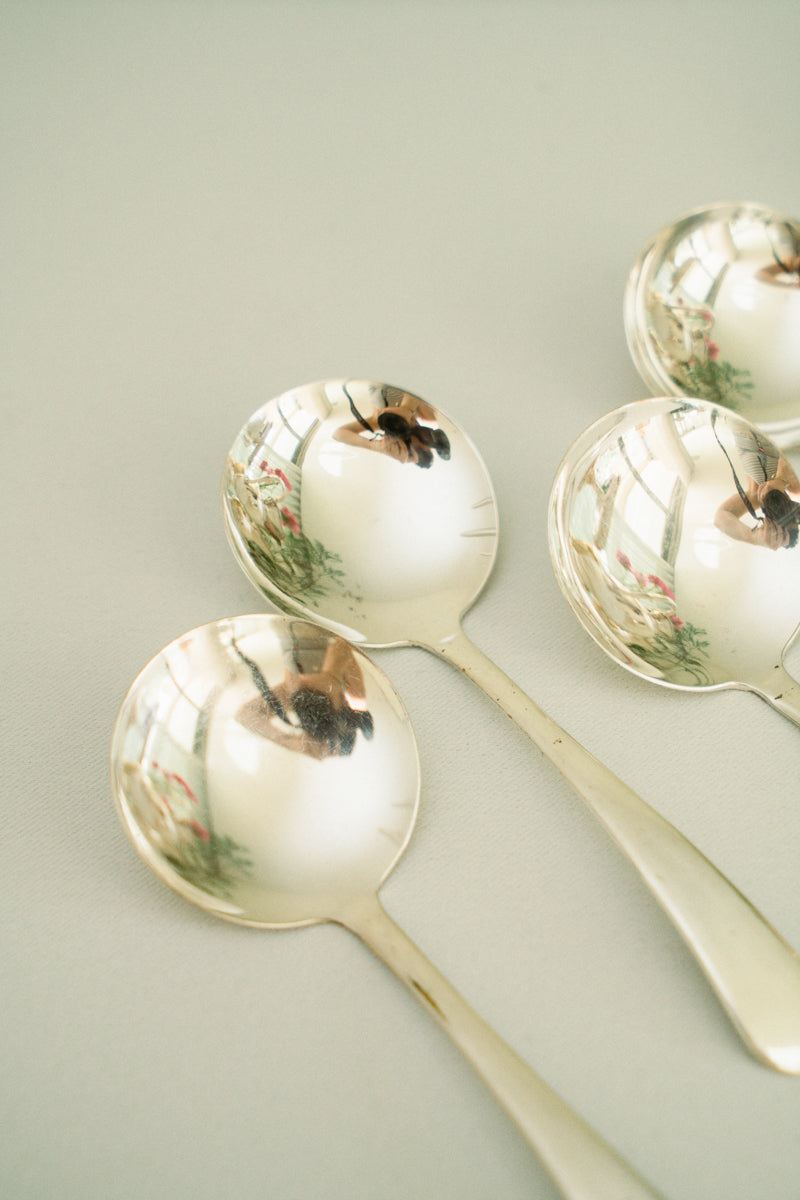 Set of 6 dessert spoons