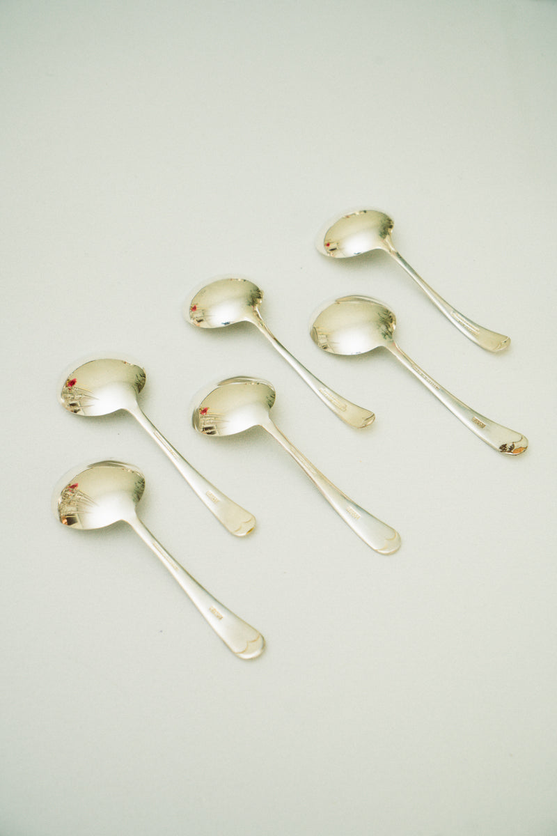 Set of 6 dessert spoons