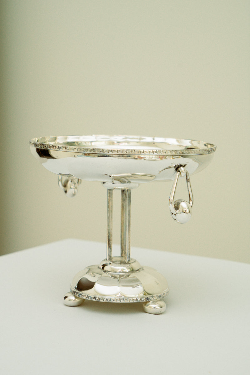 1900s single tier stand