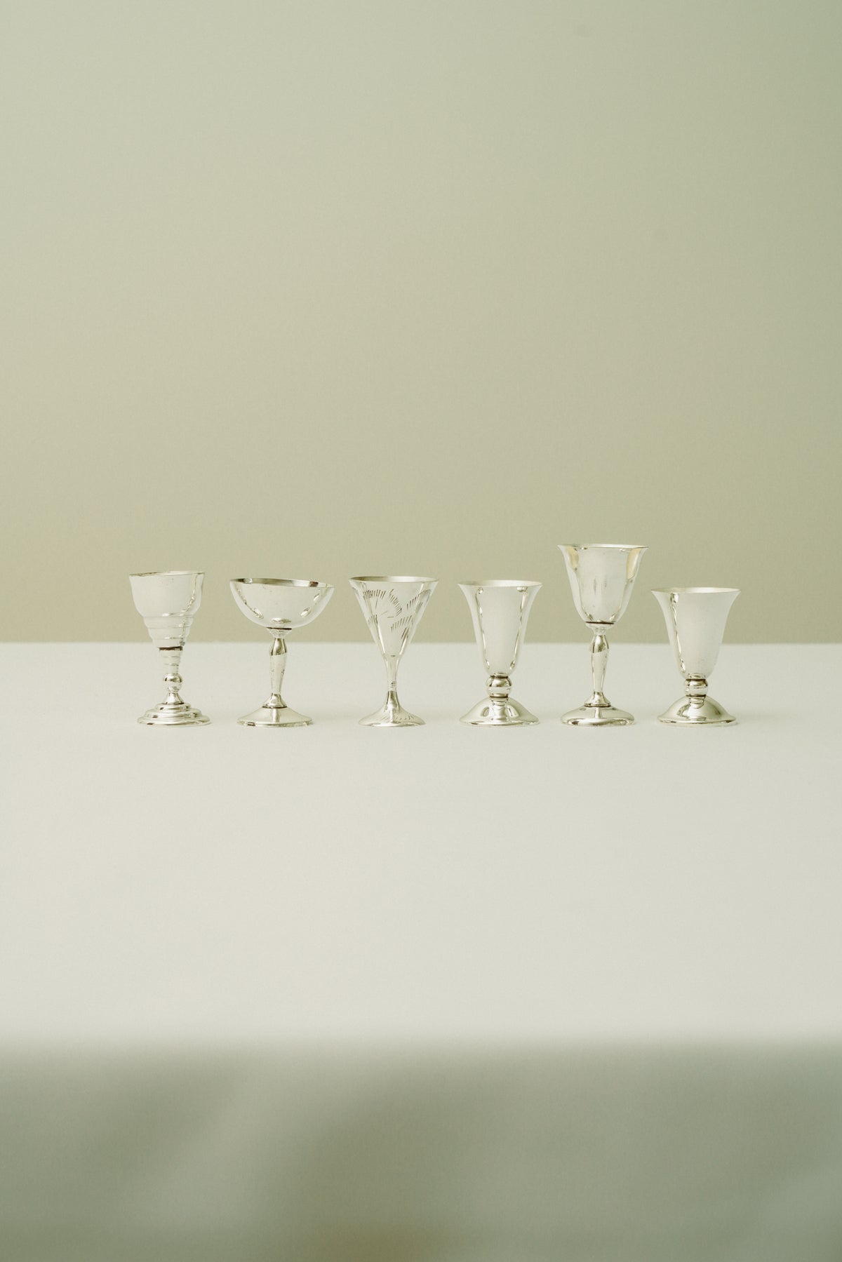 Set of 14 shot glasses