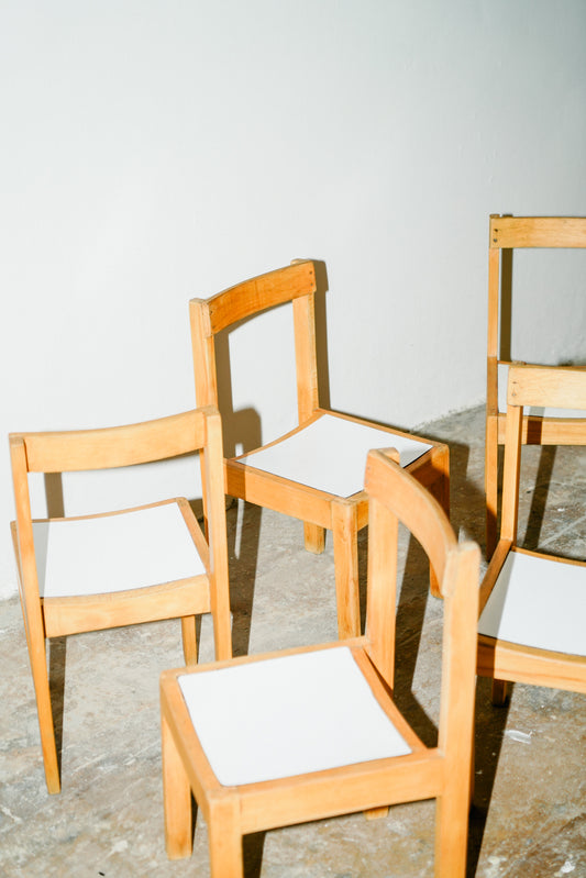 Kids school chairs (set of 6)