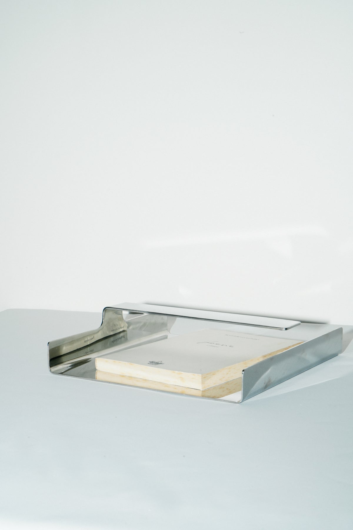 Giuliana Gramigna for Arthur Krupp Milano paper holder