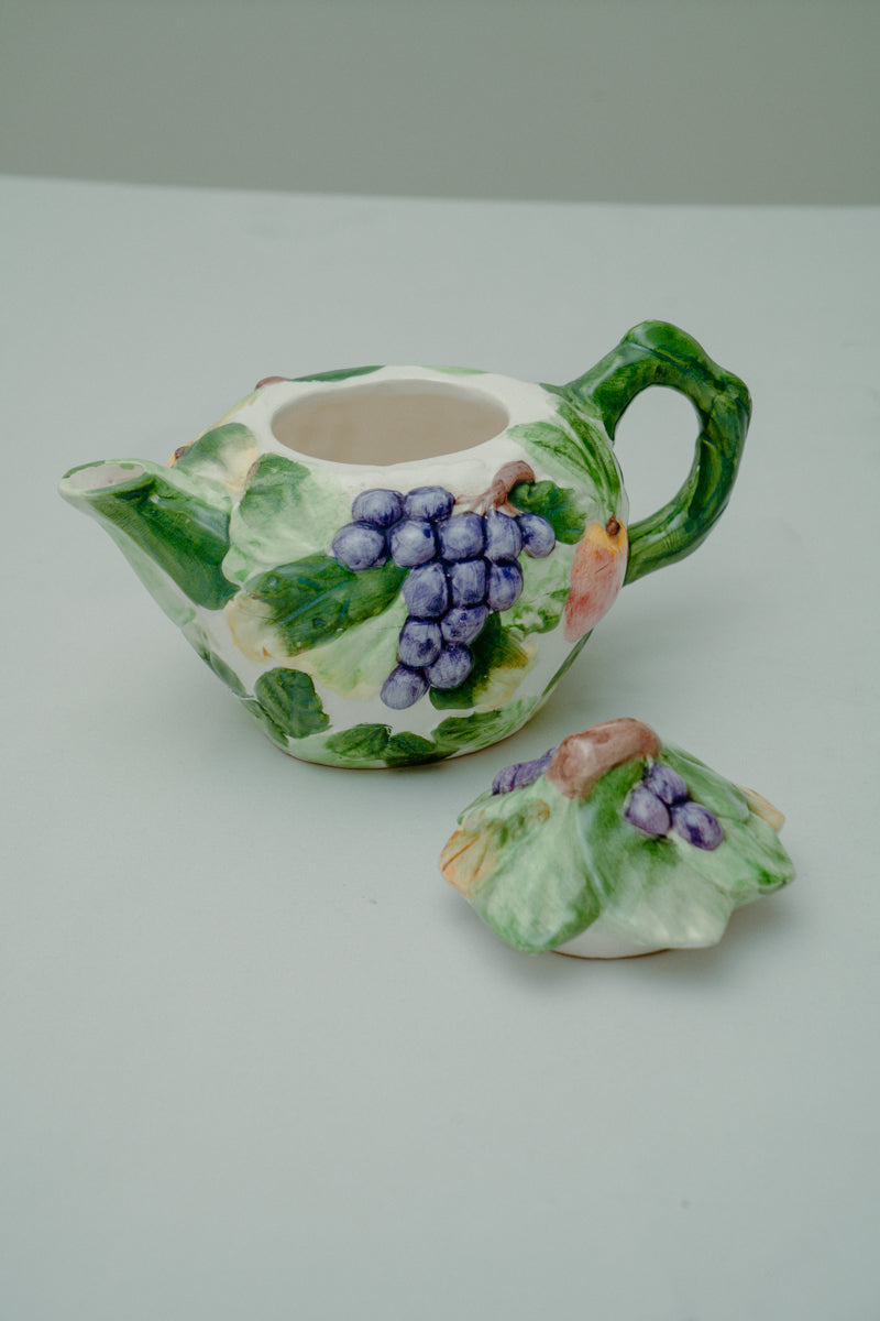 Ceramic teapot with delicate fruity details